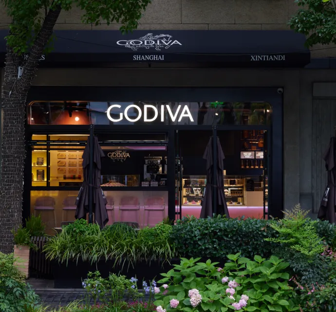 GODIVA Xintiandi Shanghai flagship